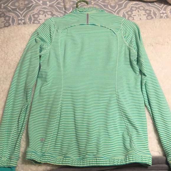 Lululemon Pullover - Picture 4 of 6